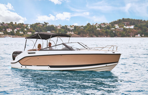 Uttern D65 bimini