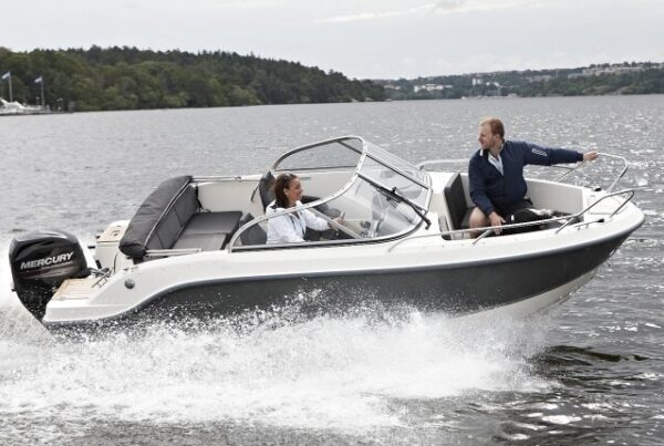 UTTERN T51