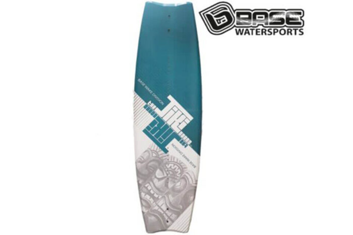 Base wakeboard "The tiki"/Base team boots