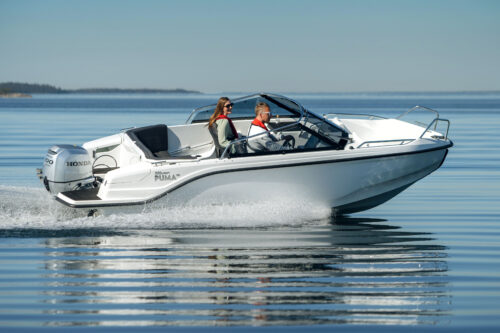 Silver puma br bowrider