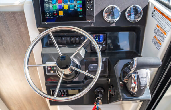 Quicksilver 705 Pilothouse - Bild 4