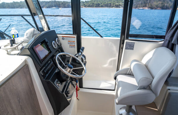 Quicksilver 705 Pilothouse - Bild 5