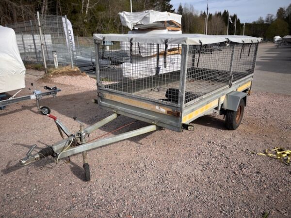 Fogelsta D1250 med nätgrindar